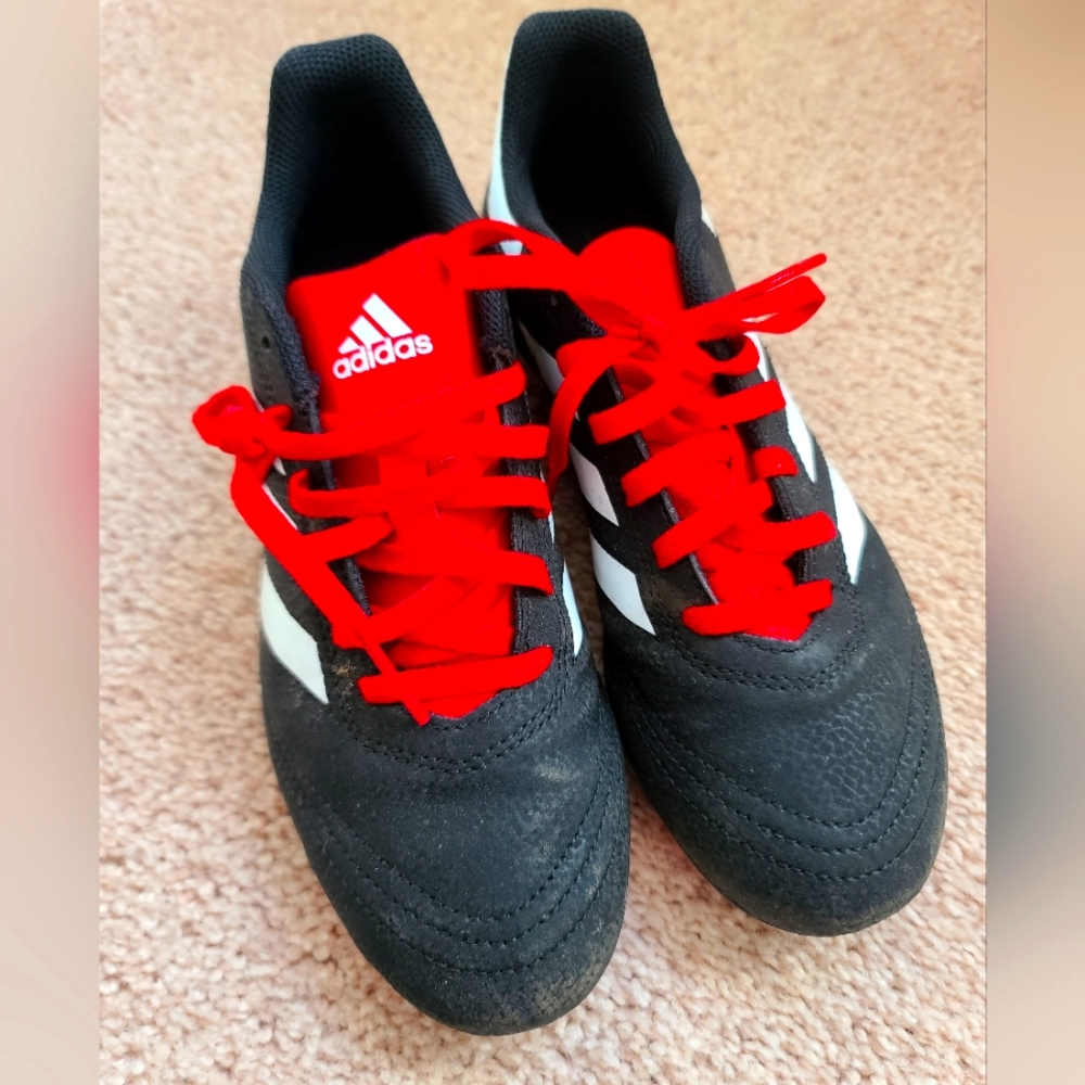 Adidas boys soccer cleats
